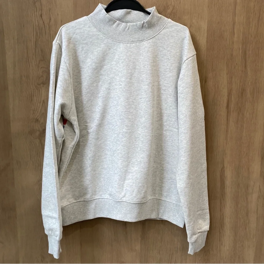 PARKE Light Gray Crewneck Sweatshirt with Red & Blue Flag Print - Picture 7 of 7